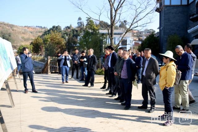 ��ʡ���ר�������С���չ���е���